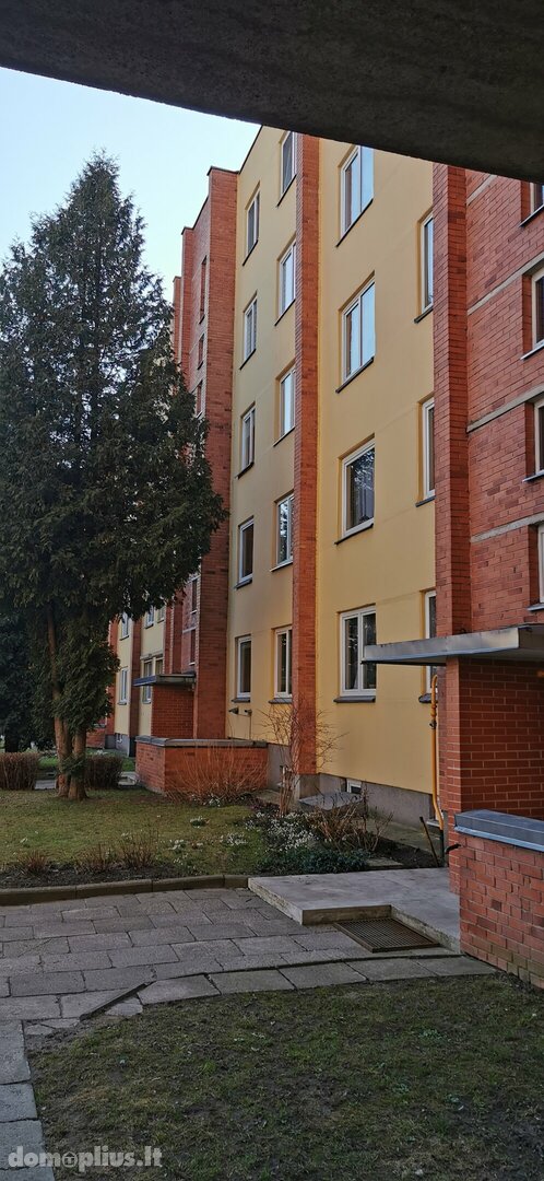Продается 2 комнатная квартира Panevėžyje, Klaipėdos, Parko g.