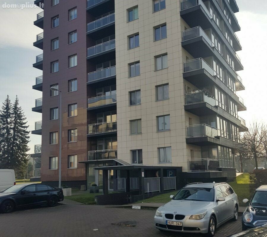 Parduodamas 2 kambarių butas Klaipėdoje, Miško, Panevėžio g.