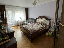 Parduodamas 4 kambarių butas Klaipėdoje, Laukininkuose, Laukininkų g.