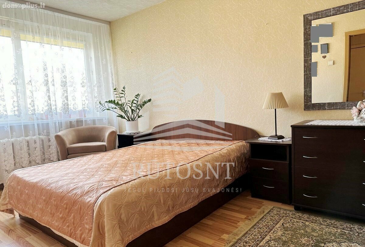 Parduodamas 2 kambarių butas Klaipėdoje, Baltijos, Baltijos pr.