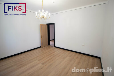 3 rooms apartment for rent Kaune, Žaliakalnyje, Vydūno al.