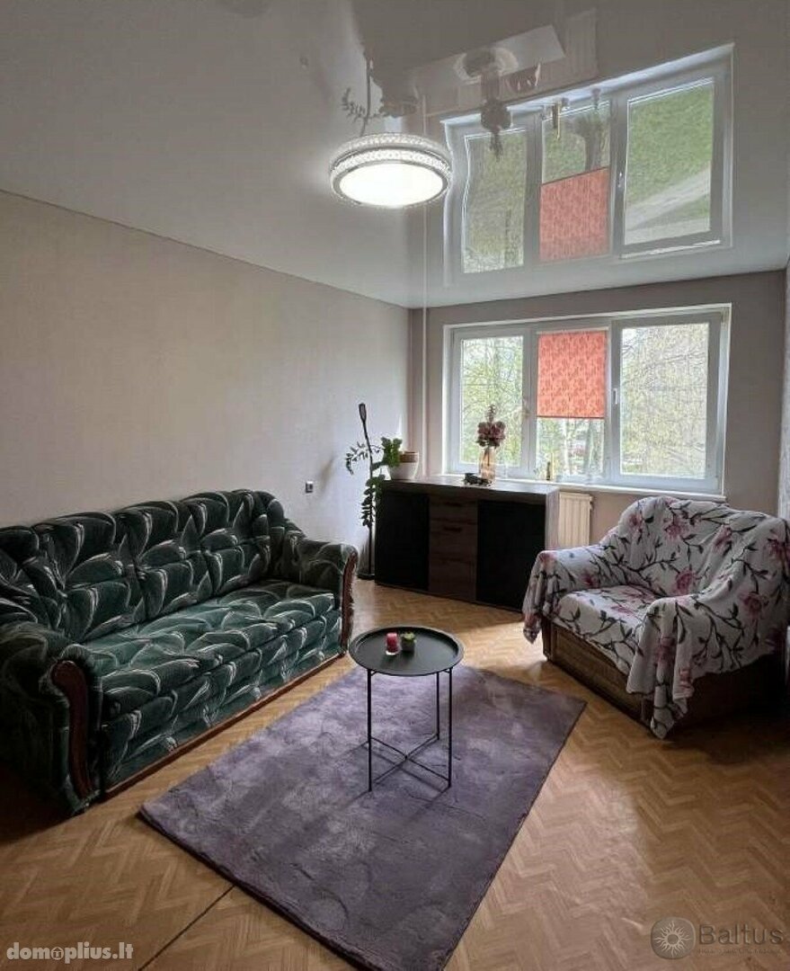 Parduodamas 2 kambarių butas Klaipėdoje, Žvejybos uostas, Nidos g.