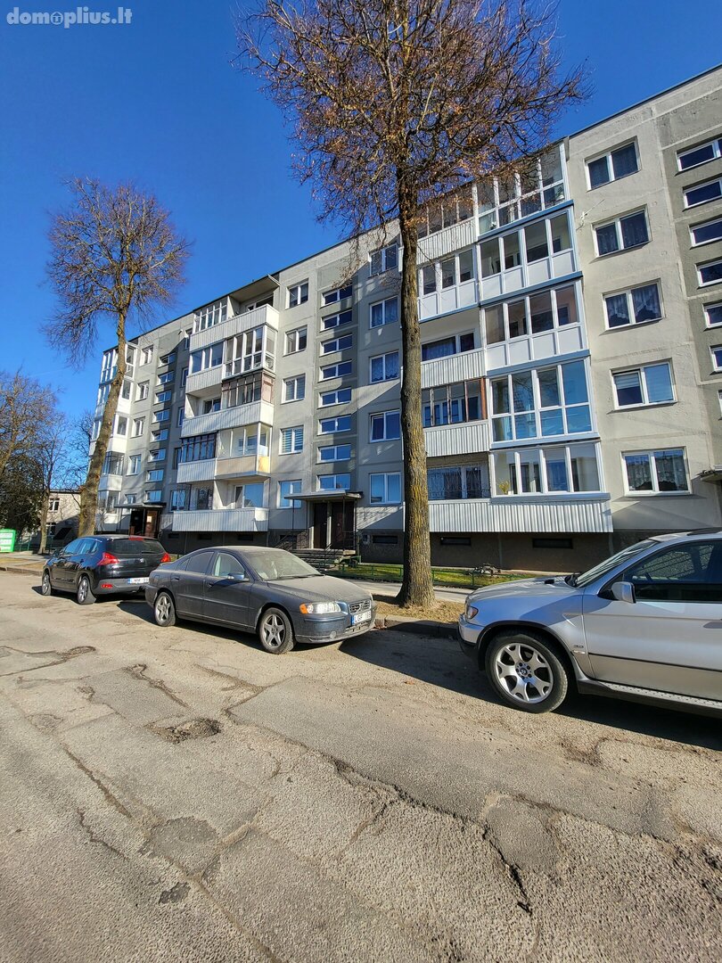Parduodamas 3 kambarių butas Šiauliuose, Centre, Vilniaus g.