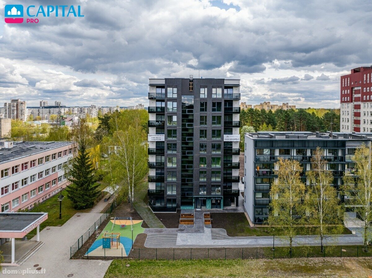 3 rooms apartment for sell Vilniuje, Šeškinėje, Laisvės pr.