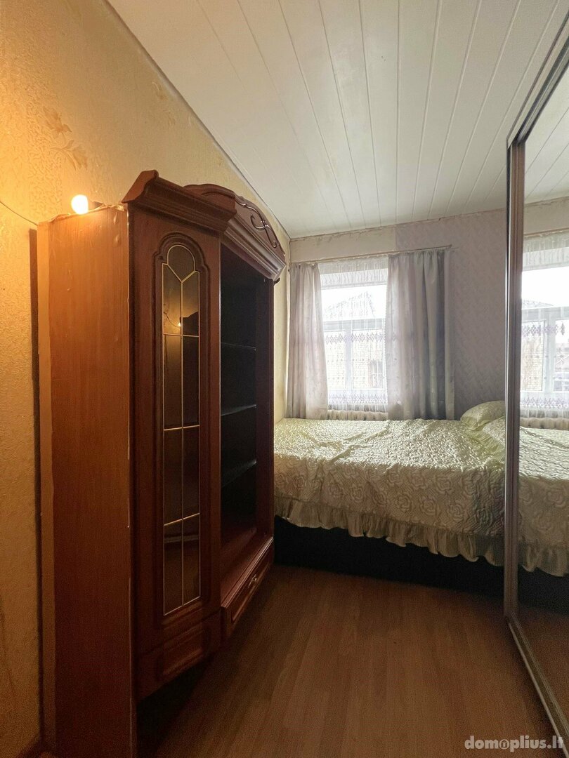 Parduodamas 2 kambarių butas Telšių rajono sav., Telšiuose, Turgaus a.