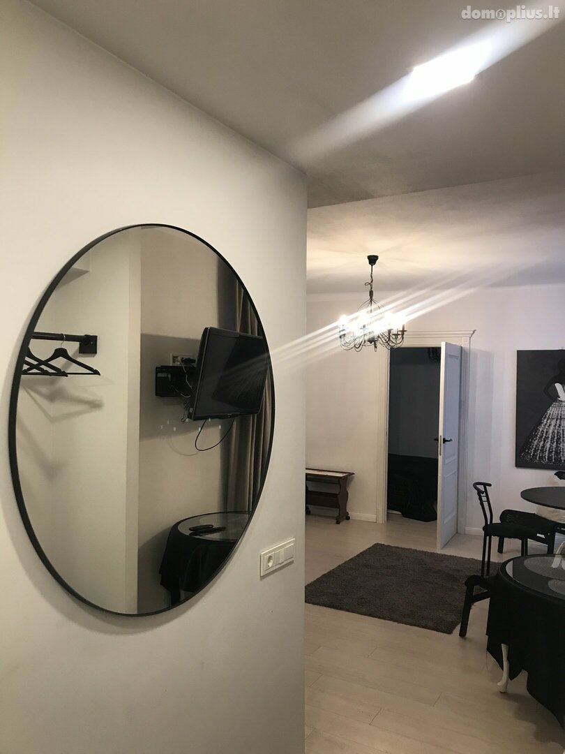 2 rooms apartment for sell Vilniuje, Senamiestyje, Literatų g.