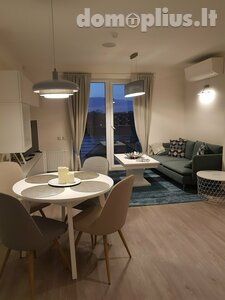3 rooms apartment for sell Klaipėdoje, Centre, Bangų g.