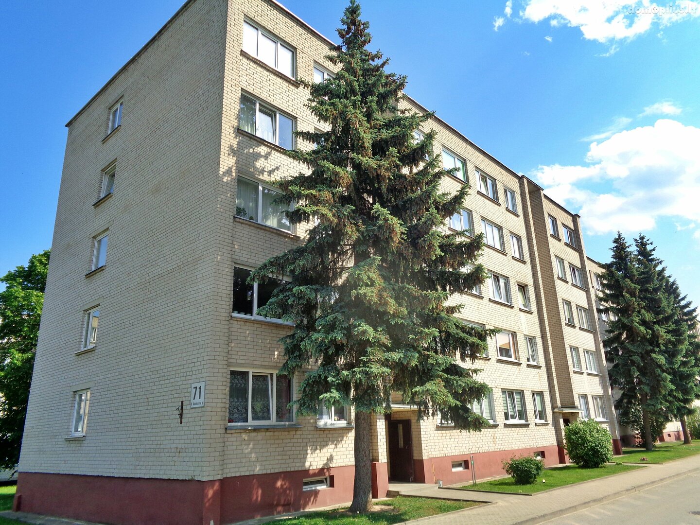 Продается 2 комнатная квартира Ukmergės rajono sav., Ukmergėje, S. Daukanto g.