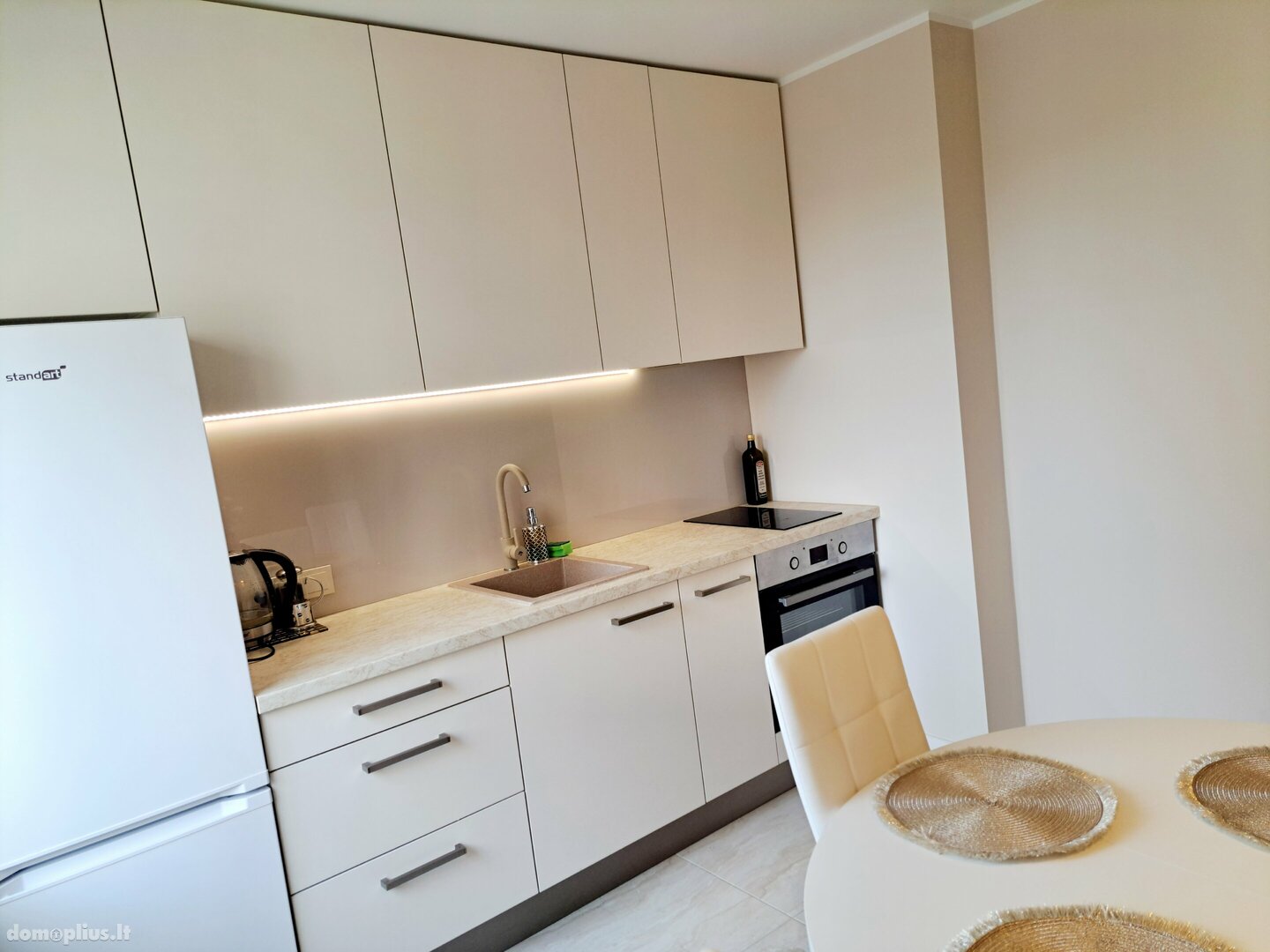 3 rooms apartment for sell Kaune, Eiguliuose, Ašigalio g.