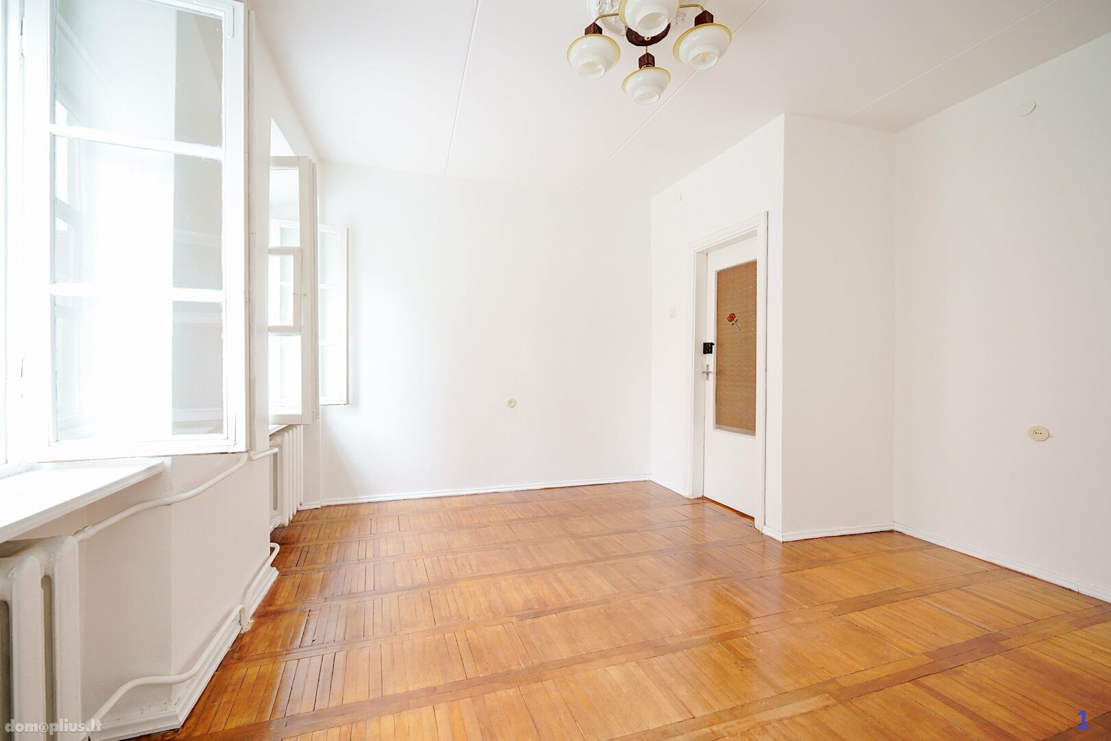 5 rooms apartment for sell Vilniuje, Senamiestyje, Rūdninkų g.