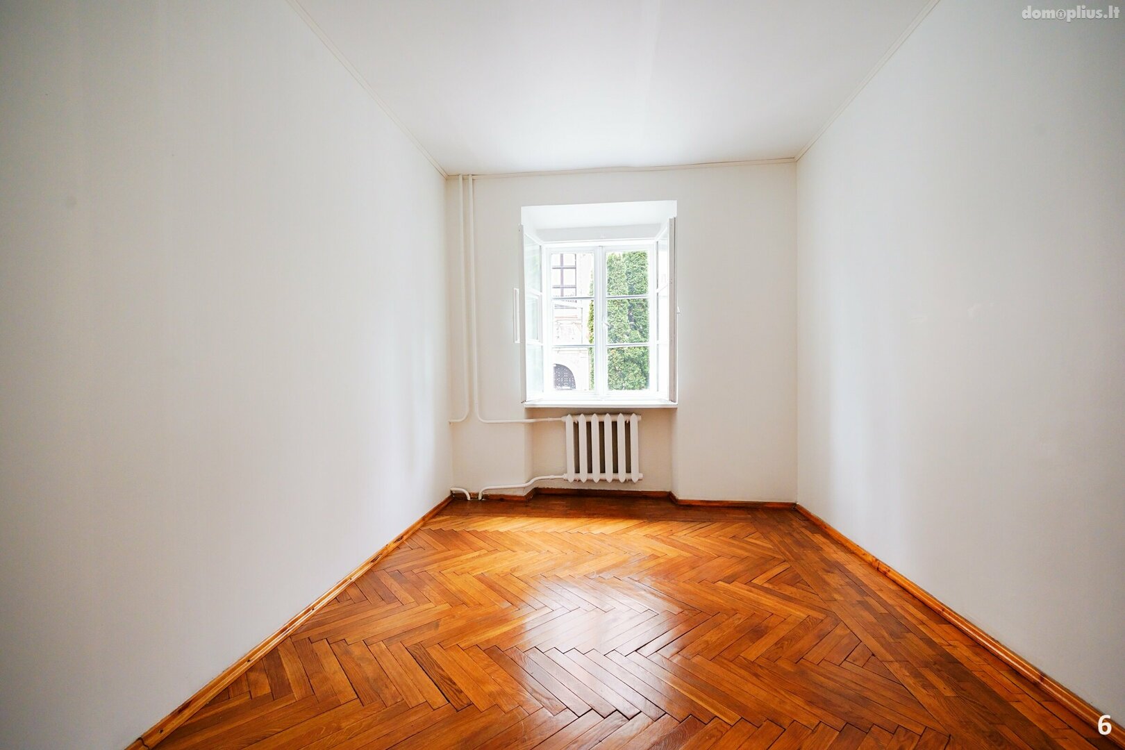 5 rooms apartment for sell Vilniuje, Senamiestyje, Rūdninkų g.