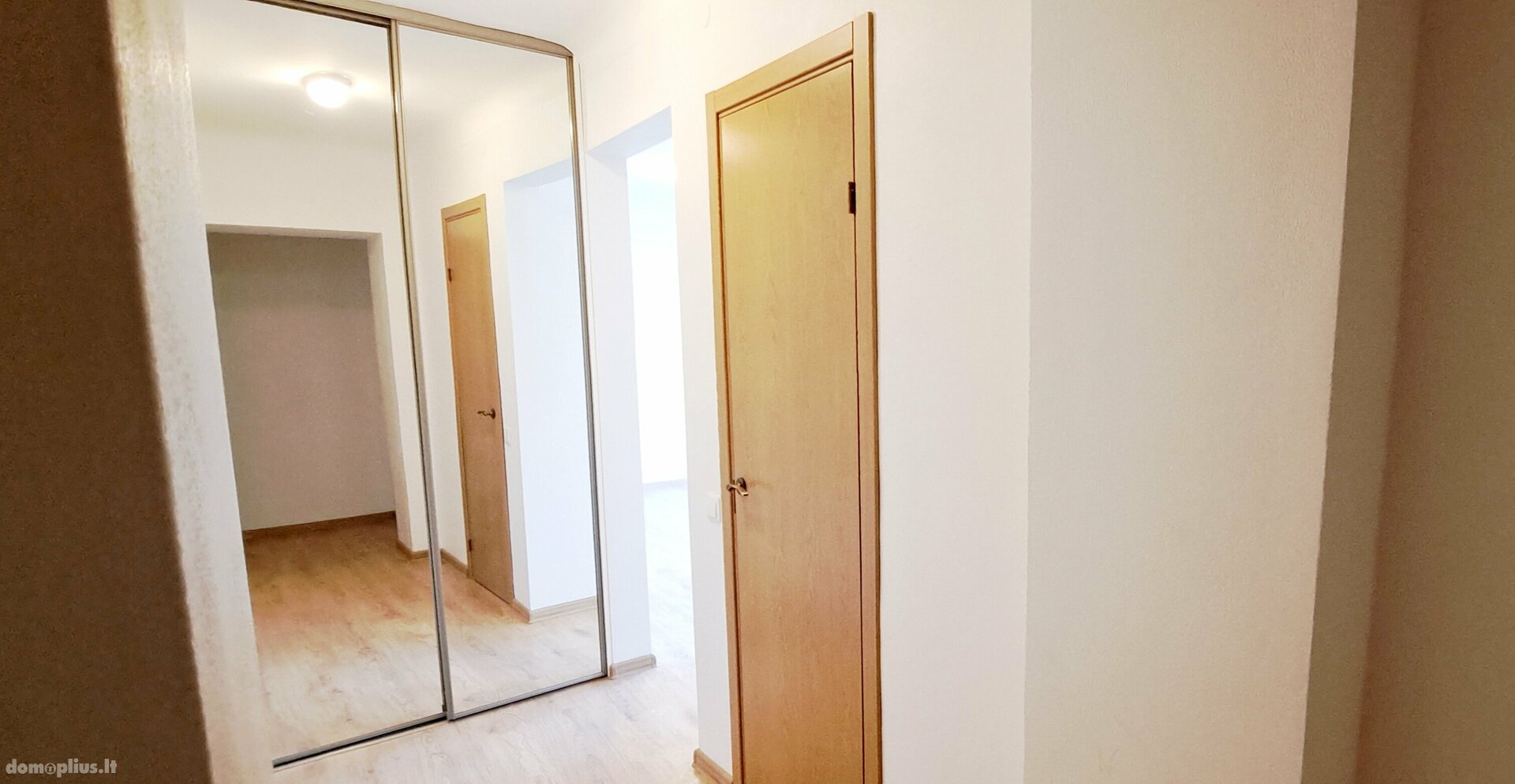 2 rooms apartment for sell Šiauliuose, Centre, Vytauto g.