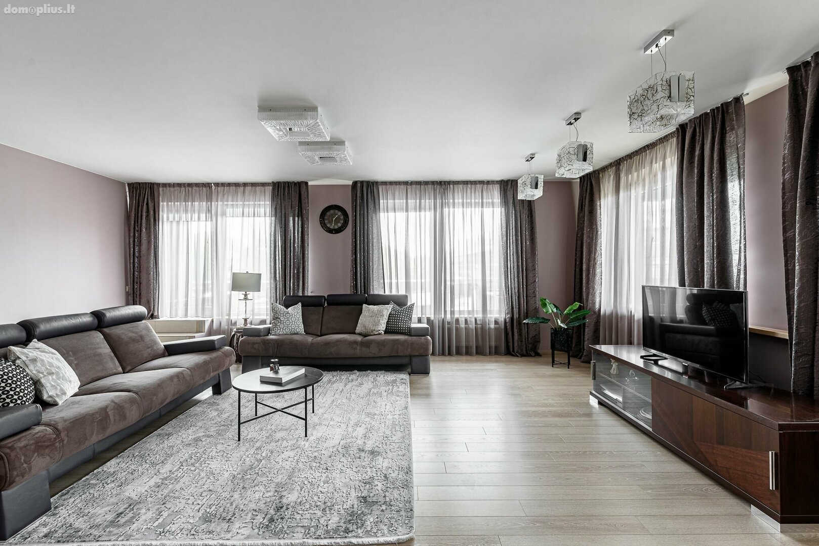 5 rooms apartment for sell Vilniuje, Šnipiškėse, Sporto g.