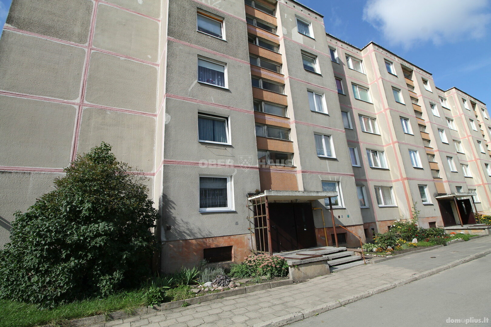 2 rooms apartment for sell Radviliškio rajono sav., Radviliškyje, Vaižganto g.