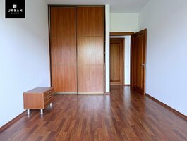 3 rooms apartment for sell Vilniuje, Karoliniškėse, Igno Šimulionio g.