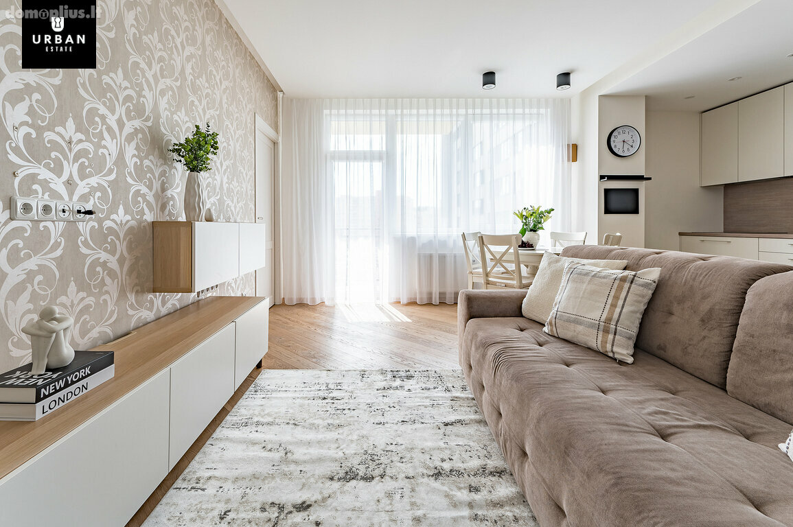 Продается 2 комнатная квартира Vilniuje, Lazdynėliuose, Jonažolių g.