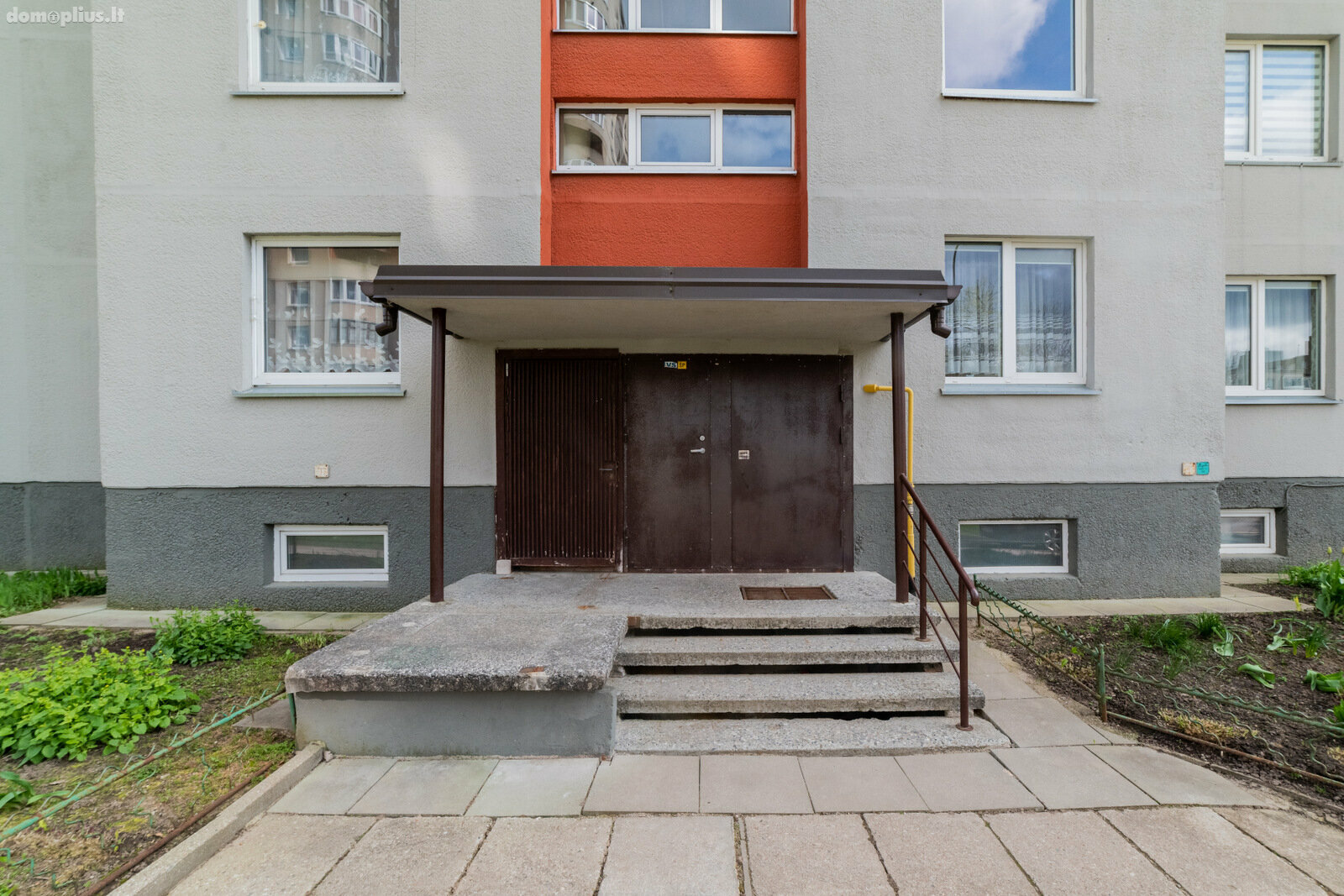 3 rooms apartment for sell Šiauliuose, Dainiuose, Lyros g.