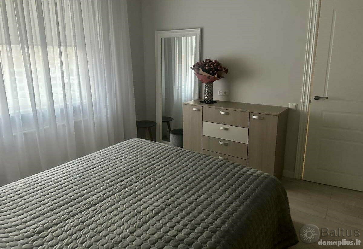 Продается 4 комнатная квартира Klaipėdoje, Bandužiuose, Vaidaugų g.