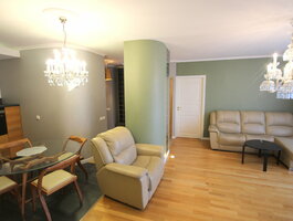 4 rooms apartment for sell Vilniuje, Naujininkuose, Kaminkelio g.