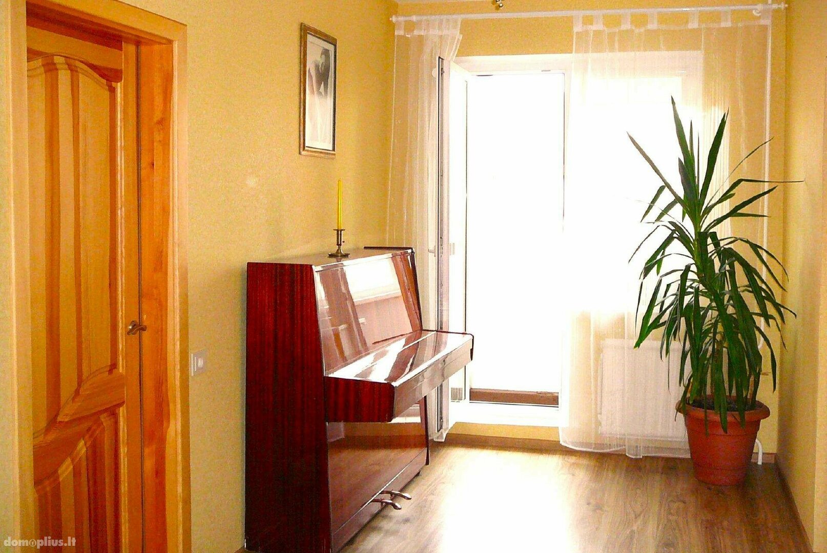 Parduodamas 3 kambarių butas Klaipėdoje, Laukininkuose, Laukininkų g.