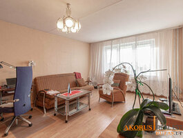 2 комнатная квартира Vilniuje, Karoliniškėse, Algimanto Petro Kavoliuko g.