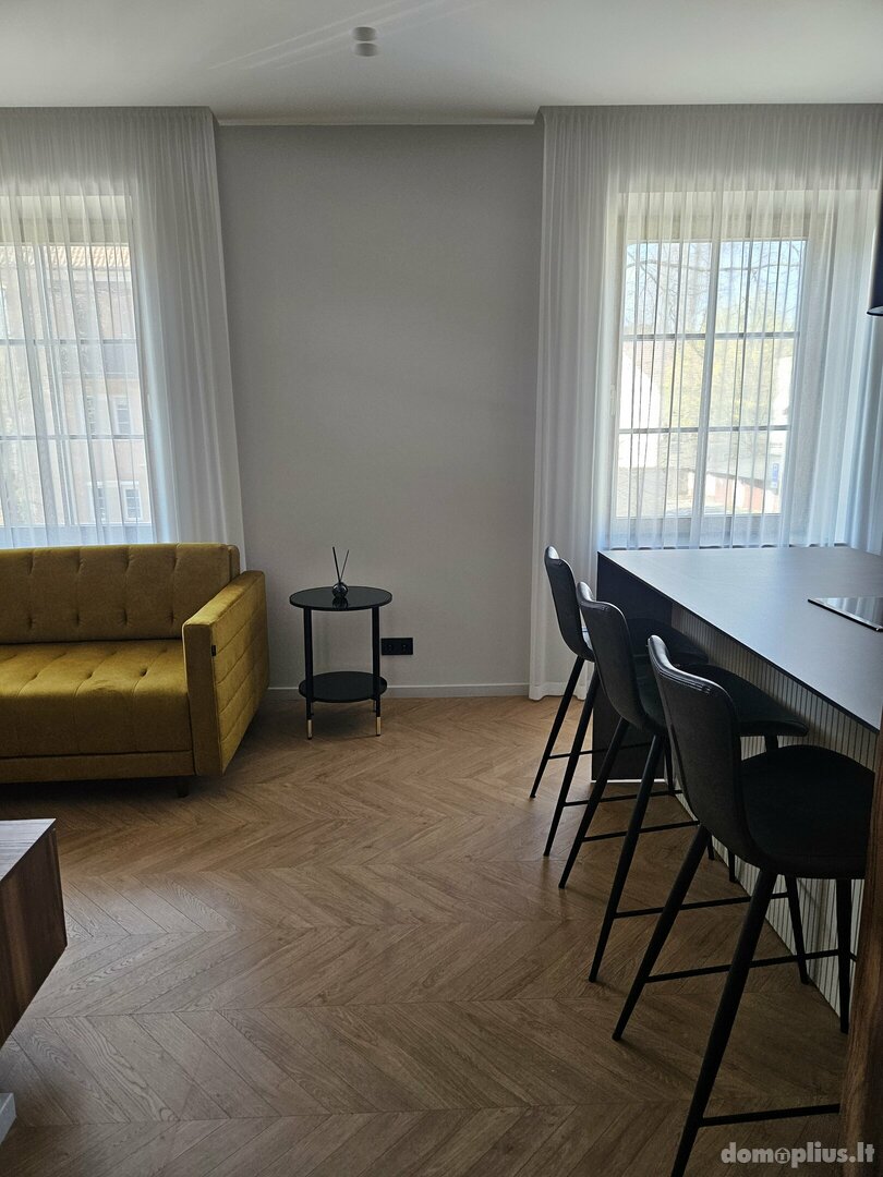 2 rooms apartment for sell Klaipėdoje, Centre, J. Karoso g.