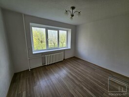 Parduodamas 2 kambarių butas Klaipėdoje, Mokyklos