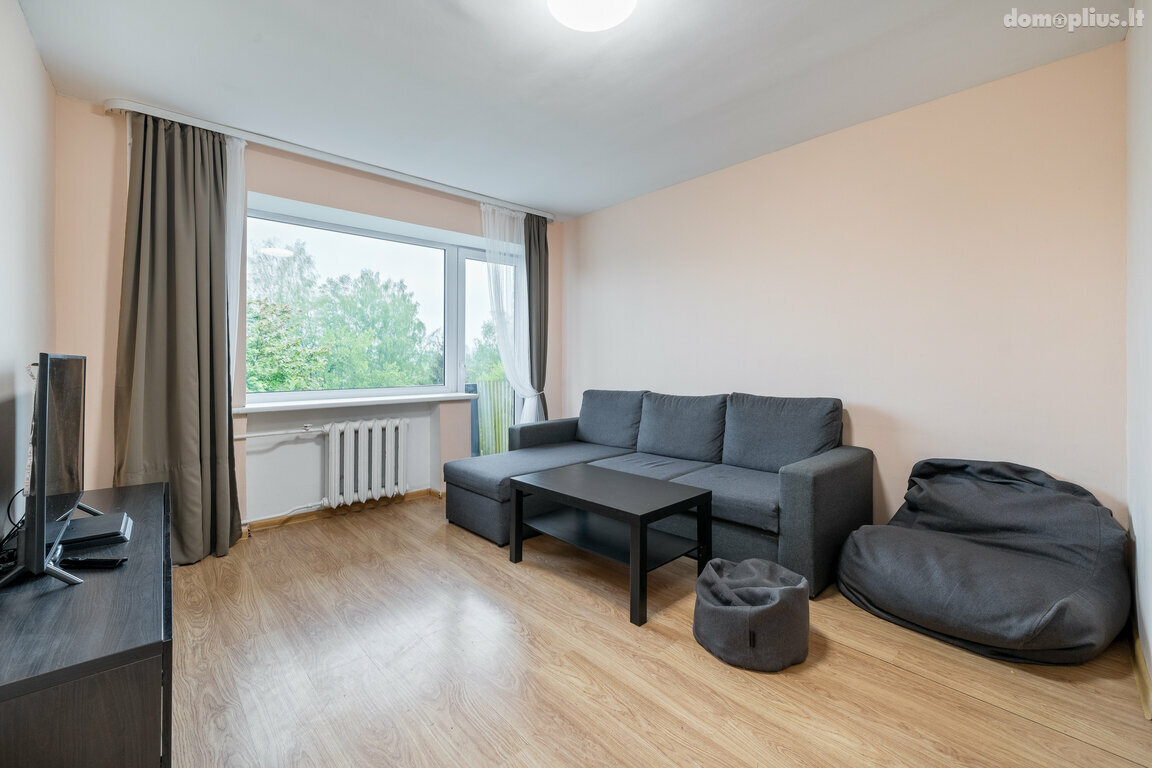 Продается 2 комнатная квартира Vilniuje, Naujoji Vilnia, Pergalės g.