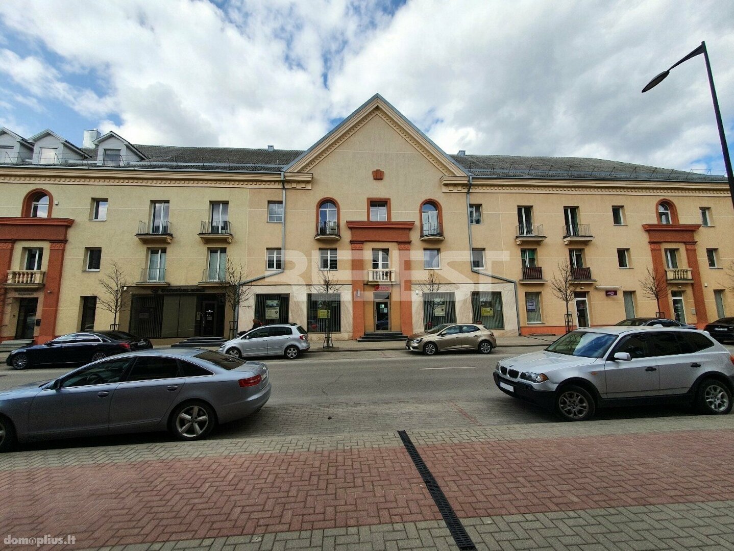 Продается 6 комнатная квартира Šiauliuose, Centre, Dvaro g.