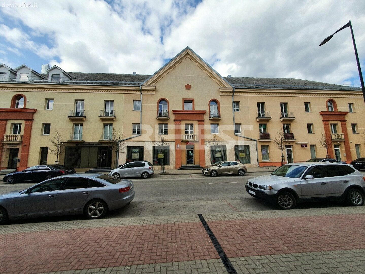 6 rooms apartment for rent Šiauliuose, Centre