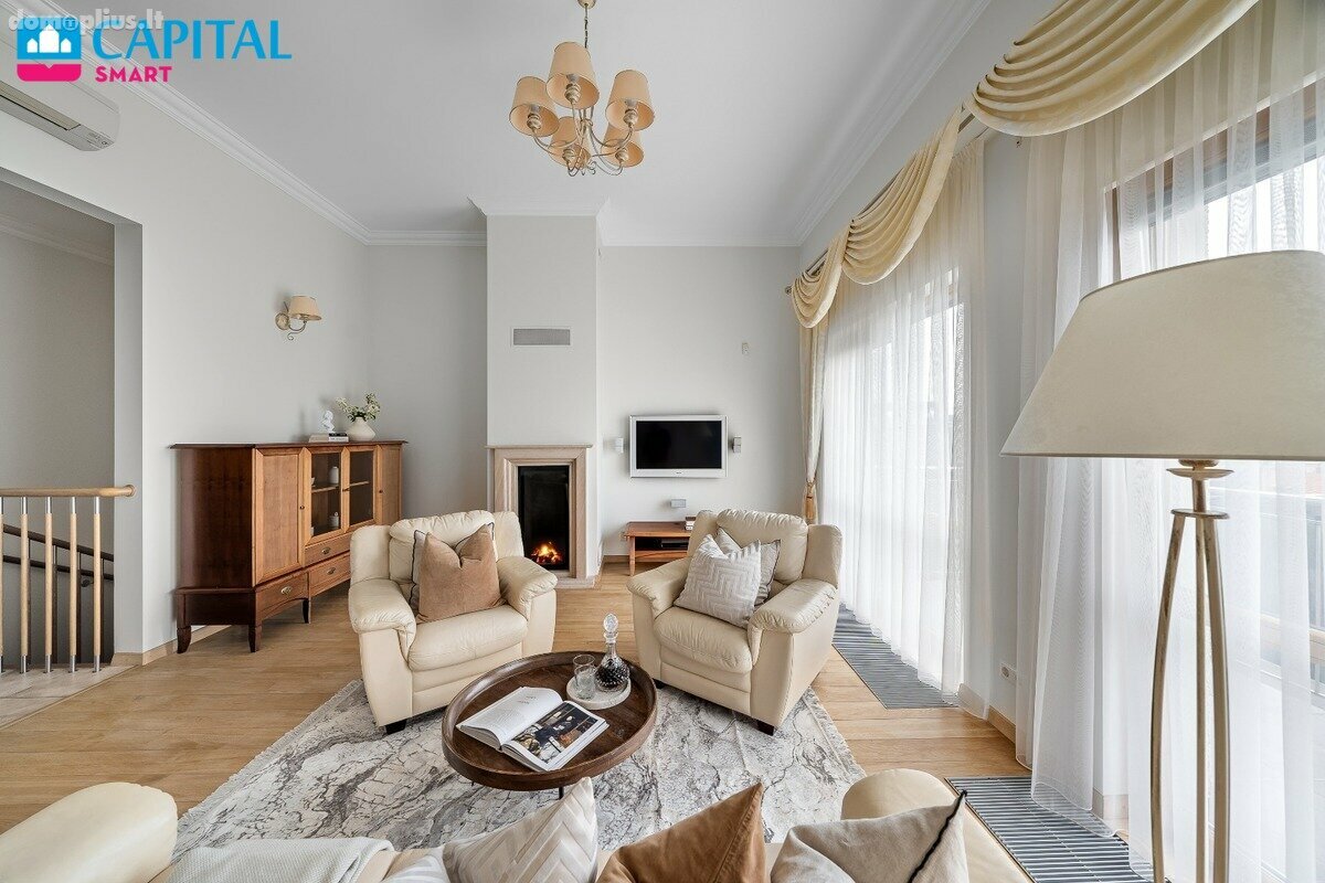 Продается 4 комнатная квартира Vilniuje, Senamiestyje, A. Vivulskio g.