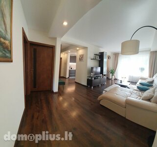 4 rooms apartment for sell Kaune, Eiguliuose, Šiaurės pr.