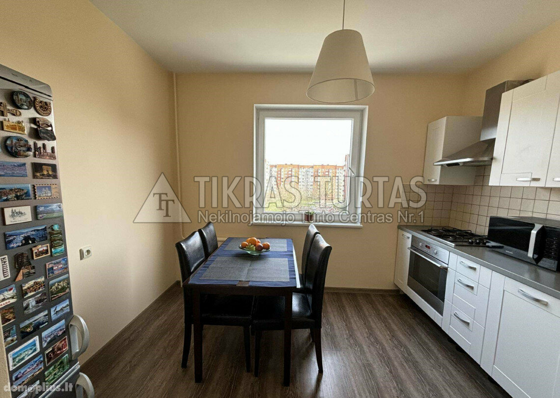 Parduodamas 3 kambarių butas Klaipėdoje, Laukininkuose, Laukininkų g.