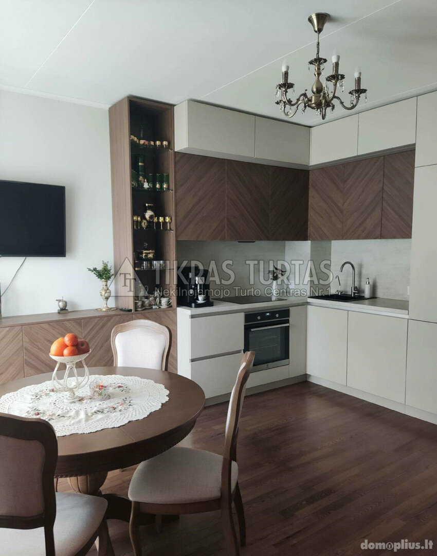 Parduodamas 2 kambarių butas Klaipėdoje, Alksnynėje, Taikos pr.