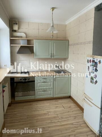 Parduodamas 2 kambarių butas Klaipėdoje, Sportininkuose, Švyturio g.