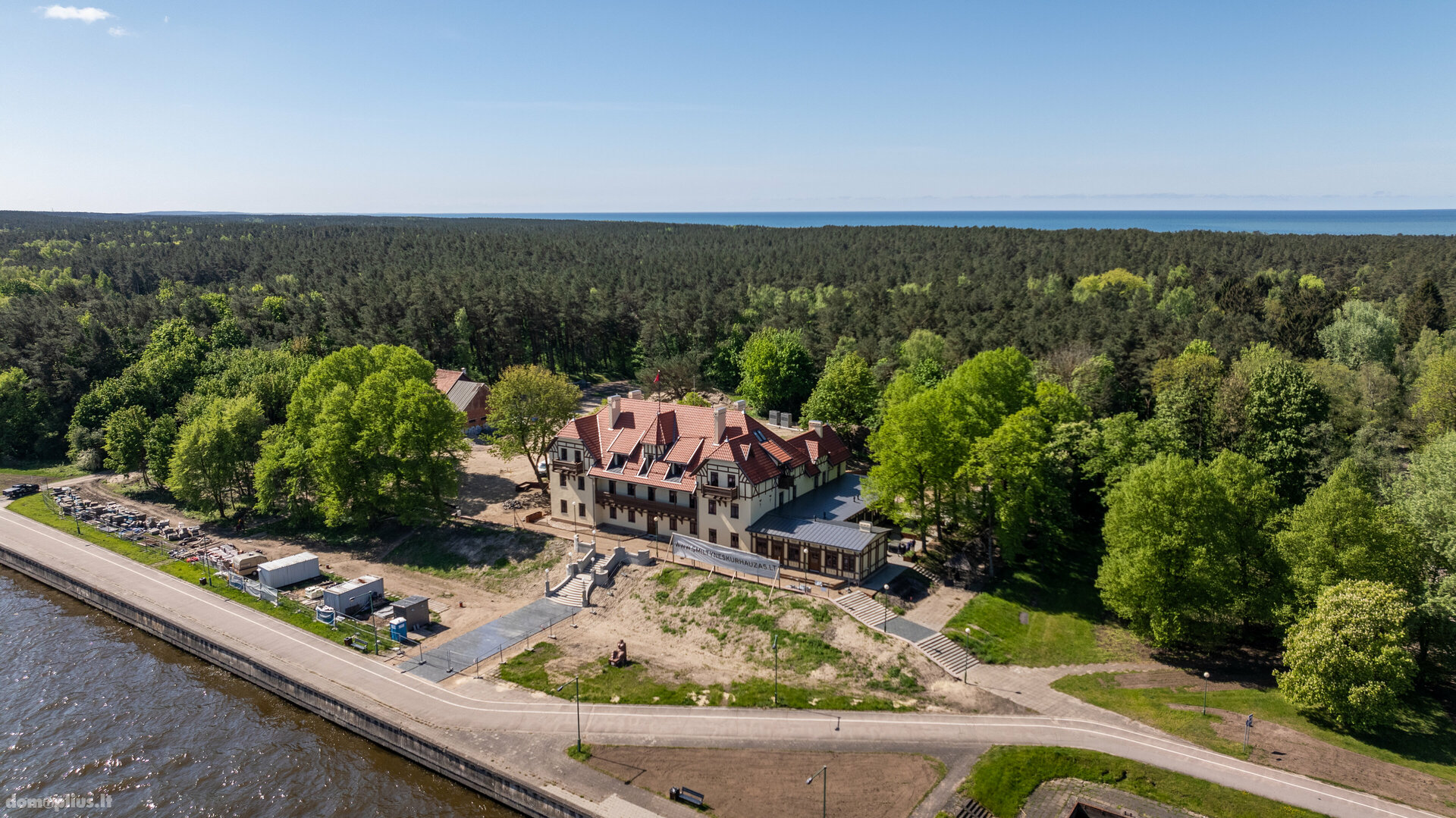 Parduodamas 2 kambarių butas Palangoje
