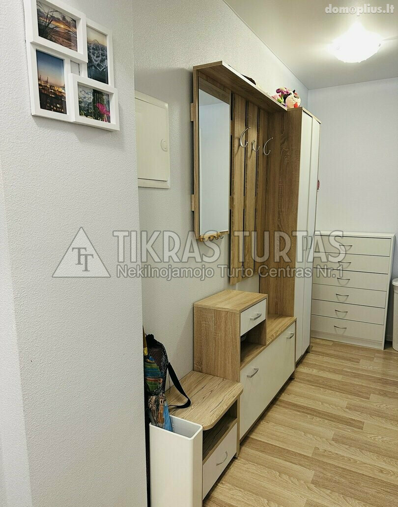 Parduodamas 2 kambarių butas Klaipėdoje, Žvejybos uostas, Žalgirio g.