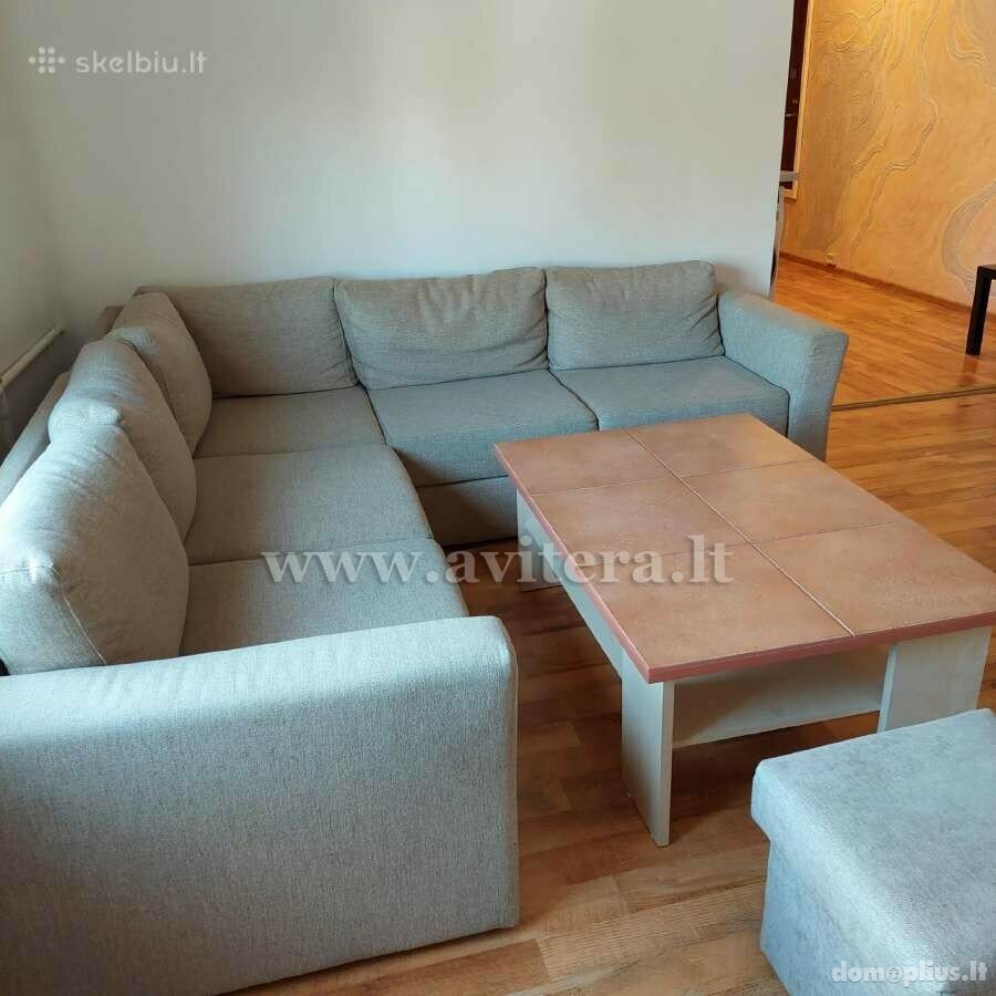 Parduodamas 2 kambarių butas Klaipėdoje, Senamiestyje, Tiltų g.