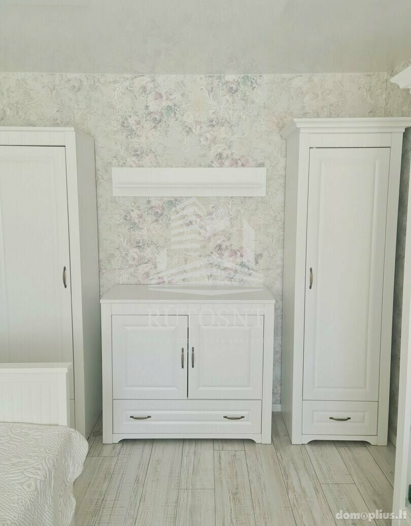 4 rooms apartment for sell Klaipėdoje, Baltijos, Baltijos pr.