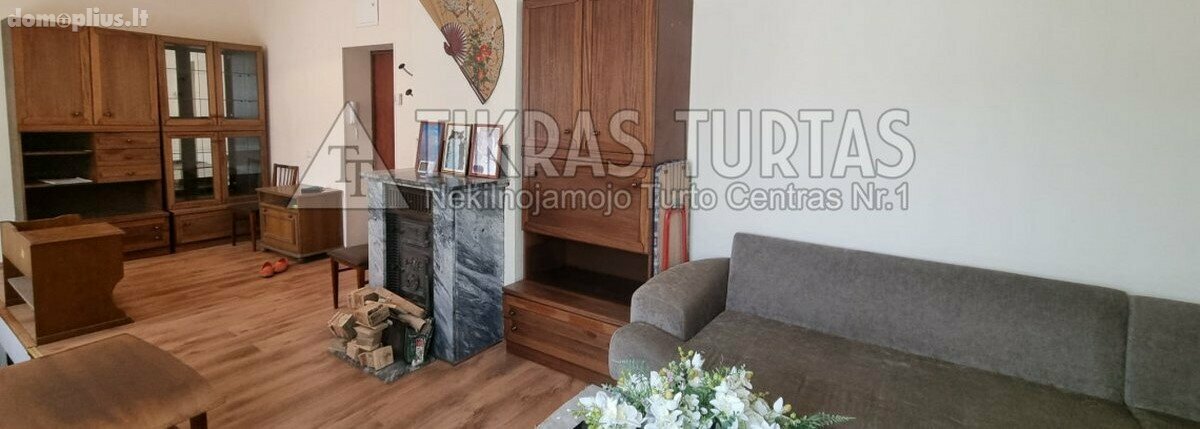 Parduodamas 2 kambarių butas Klaipėdoje, Mažojo kaimelio, Geležinkelio g.