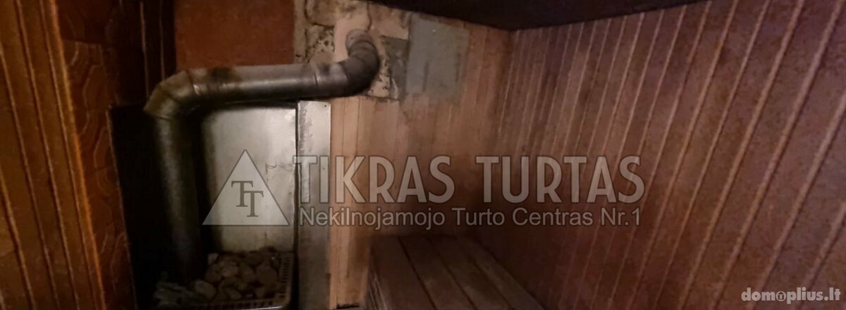 Parduodamas 2 kambarių butas Klaipėdoje, Mažojo kaimelio, Geležinkelio g.