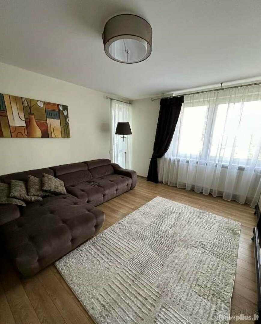Parduodamas 3 kambarių butas Klaipėdoje, Miško, Kretingos g.