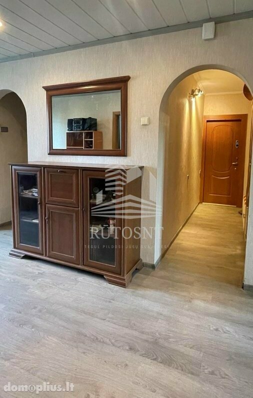 Продается 3 комнатная квартира Klaipėdoje, Varpuose, Liubeko g.
