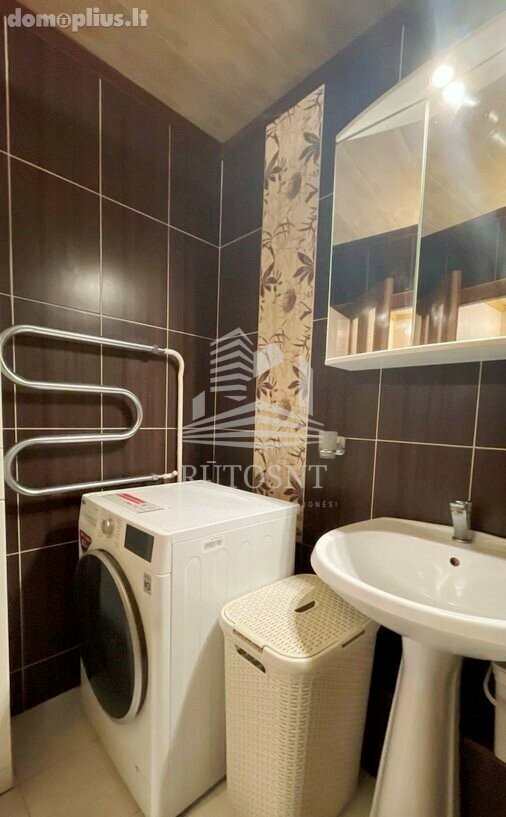 Продается 3 комнатная квартира Klaipėdoje, Varpuose, Liubeko g.