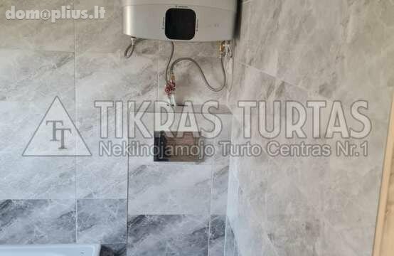 Parduodamas 2 kambarių butas Klaipėdoje, Vėtrungėje, Gėlių g.