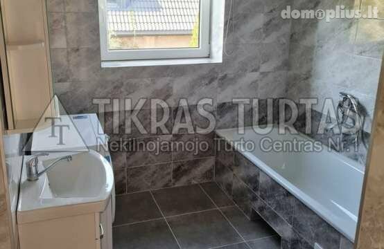 Parduodamas 2 kambarių butas Klaipėdoje, Vėtrungėje, Gėlių g.