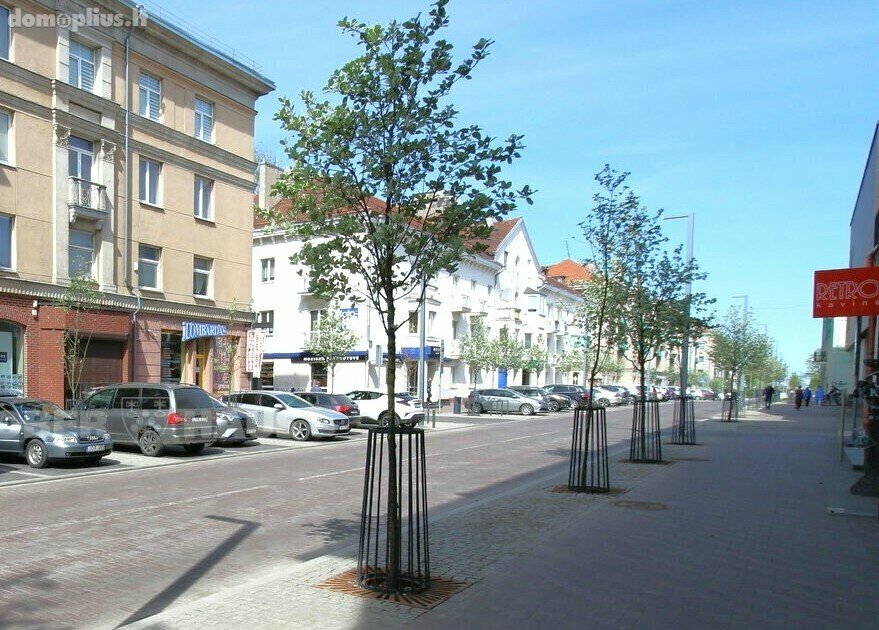 Parduodamas 3 kambarių butas Šiauliuose, Centre, Varpo g.