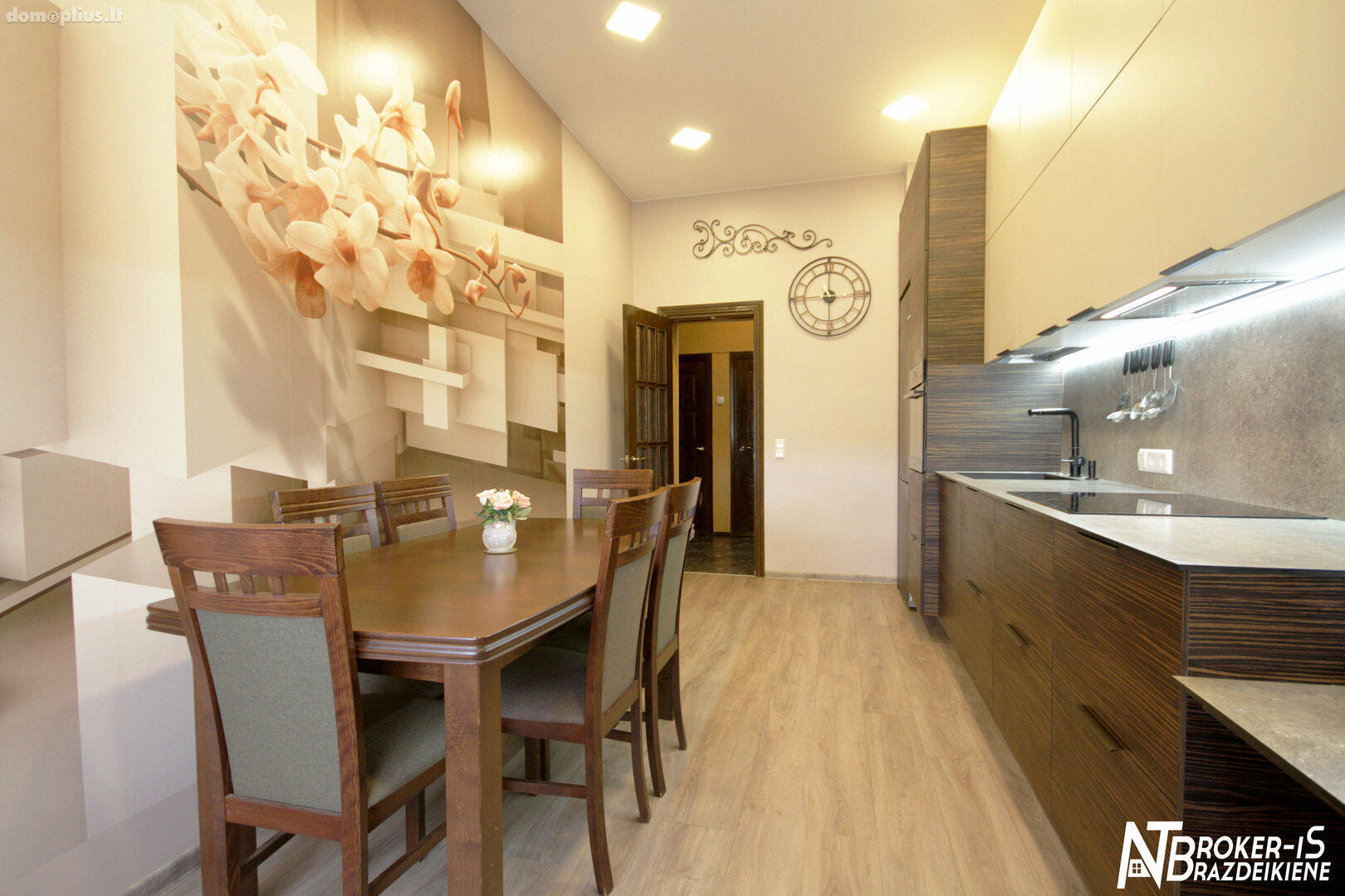 Продается 4 комнатная квартира Šiauliuose, Gubernijoje, Purienų g.