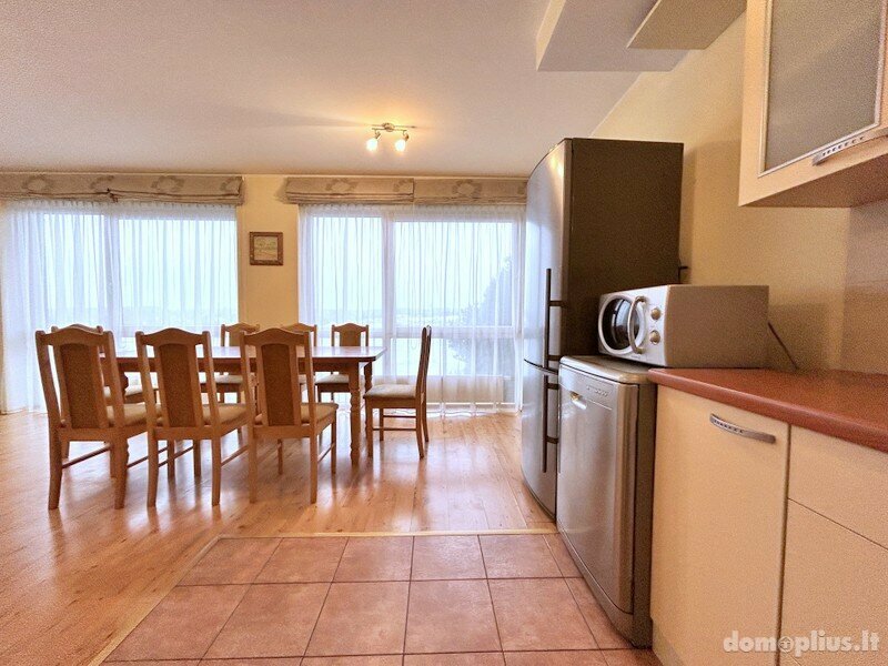 Parduodamas 4 kambarių butas Vilniuje, Pilaitėje, Padekaniškių g.
