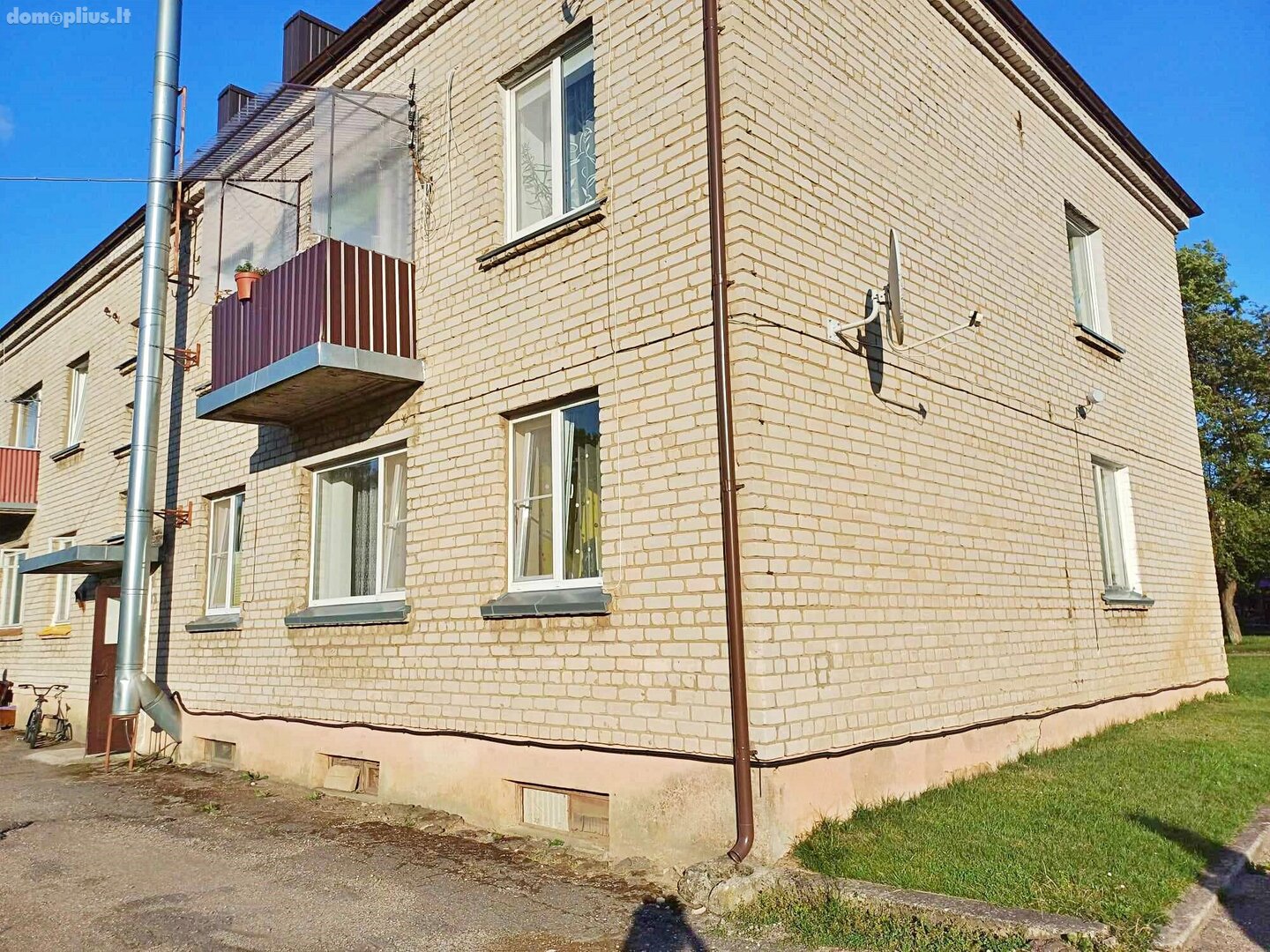 Parduodamas 2 kambarių butas Radviliškio rajono sav., Baisogaloje, Grinkiškio g.